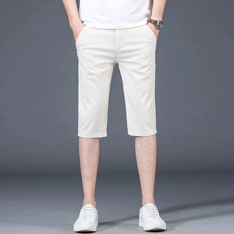 WHITE / 29