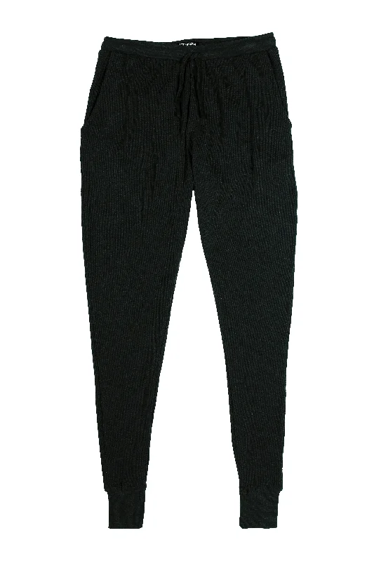 Medium / black Medium / black